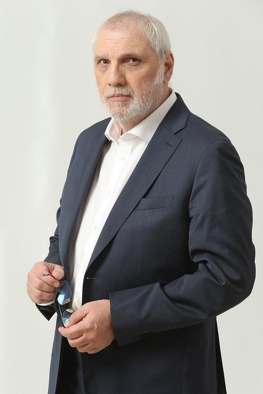 多鲁·安娜 Doru Ana照片