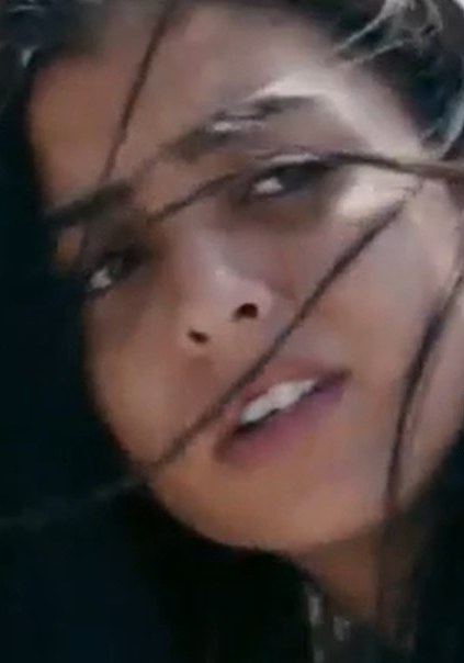 肯扎·福特斯 Kenza Fortas照片