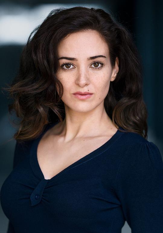 塞夫达·坡拉特 Sevda Polat照片