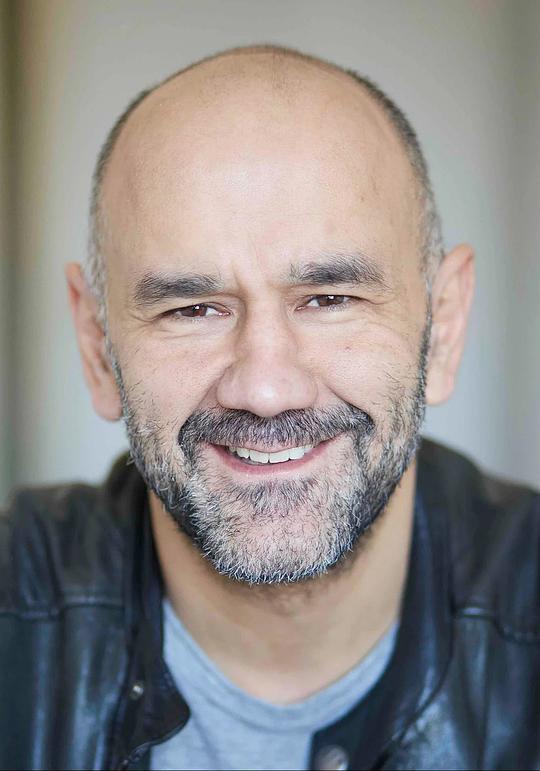 奥利维尔·法利兹 Olivier Faliez照片