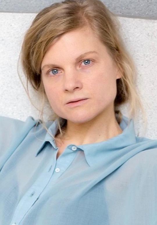 安妮·莉丝·海姆伯格 Anne-Lise Heimburger照片