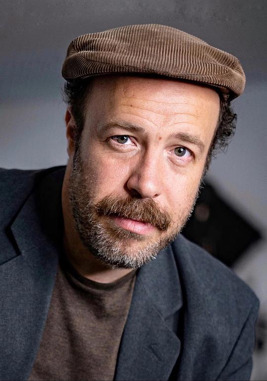 纪尧姆·布尔斯坦 Guillaume Bursztyn照片