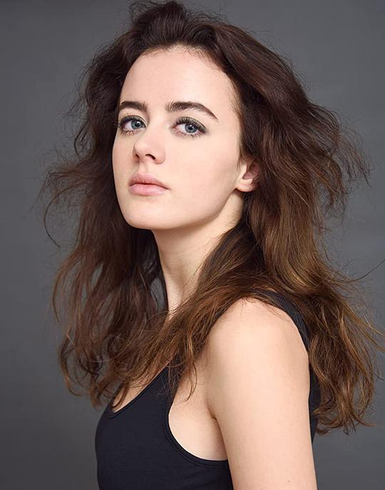 卢·加拉 Lou Gala照片