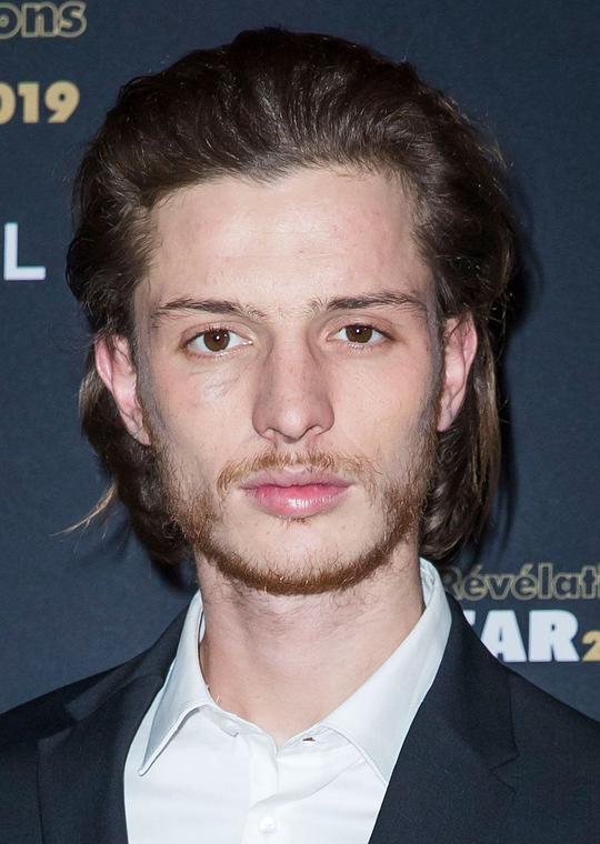 伊迪尔·阿祖格利 Idir Azougli照片