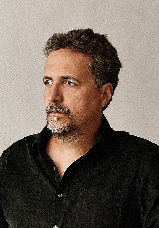 小克莱伯·门多萨 Kleber Mendonça Filho照片