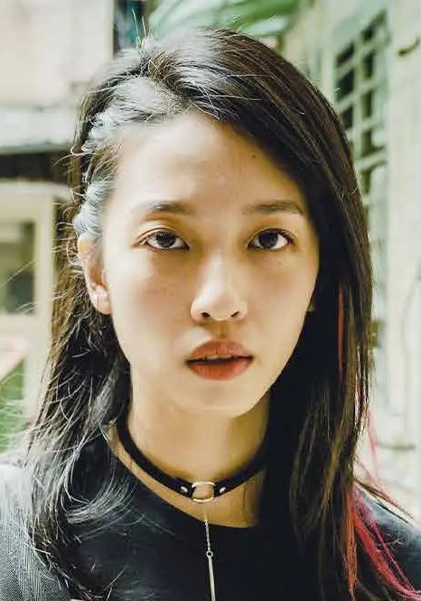 王渝萱 Yu-Xuan Wang照片