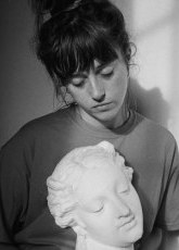 路易丝·埃尔南德斯 Louise Ernandez照片