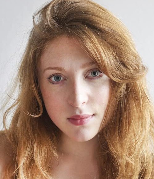 莎拉·斯特恩 Sarah Stern照片