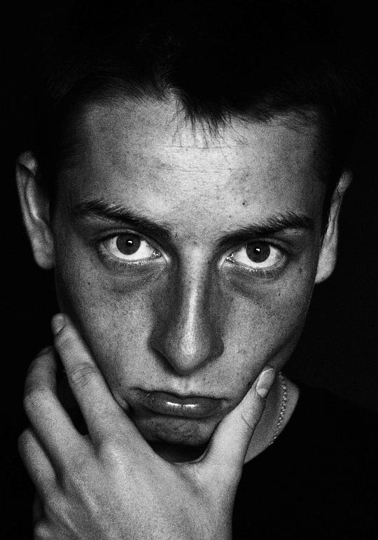 维克多·邦内尔 Victor Bonnel照片