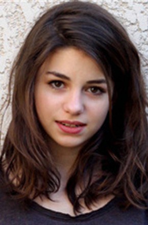 阿尔芭·贝露琪 Alba Gaïa Kraghede Bellugi照片