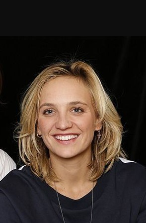 诺米·萨格雷欧 Noémie Saglio照片