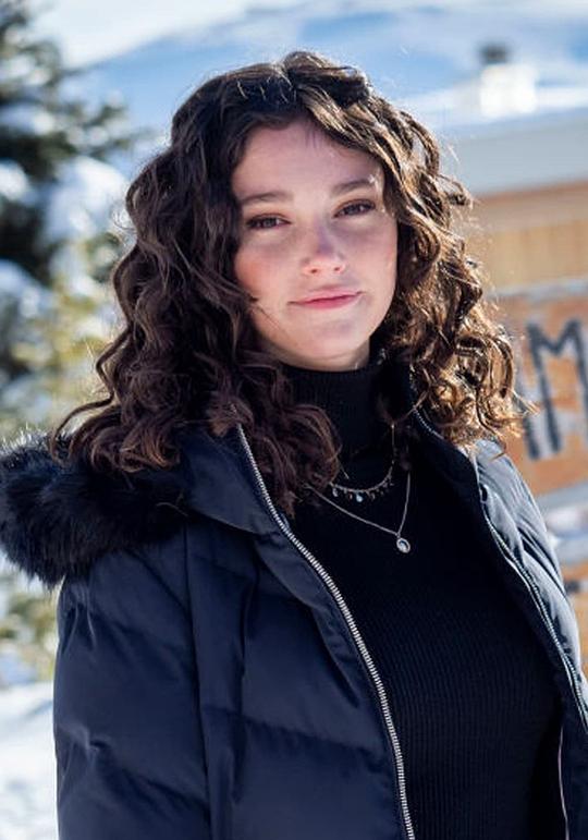 莉拉·格诺 Lila Gueneau照片