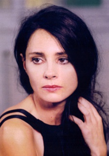 阿诺克·格林布戈 Anouk Grinberg照片