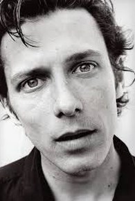 尼尔斯·塔维涅 Nils Tavernier照片