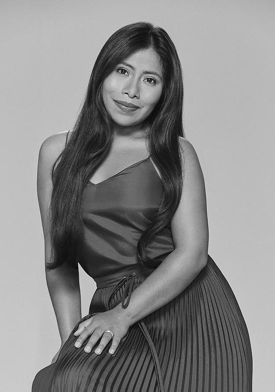 雅利扎·阿巴里西奥 Yalitza Aparicio照片