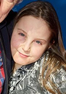 玛雅·贡德里 Maya Gondry照片