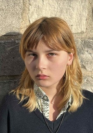 露娜·侯·布梅 Luna Ho Poumey照片