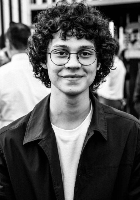 安德罗·贾帕里泽 Andro Japaridze照片