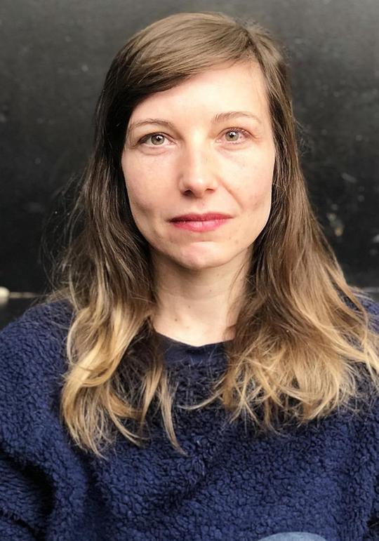 夏洛特·拉梅尔 Charlotte Laemmel照片