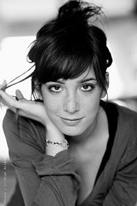 诺拉·哈姆扎维 Nora Hamzawi照片