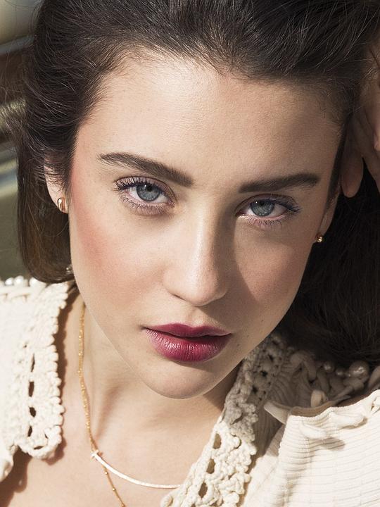 玛利亚·佩德拉萨 María Pedraza照片