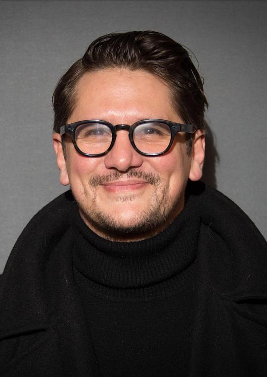 马蒂亚斯·范·卡切 Matthias Van Khache照片