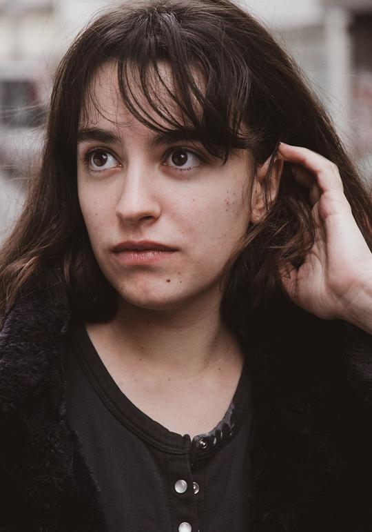 Anouk Villemin照片