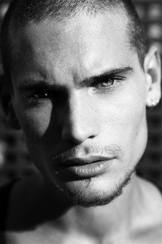 热雷米·拉厄尔特 Jérémie Laheurte照片