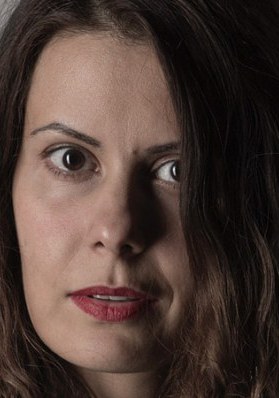 萨尔夫纳兹·阿拉姆贝吉 Sarvnaz Alambeigi照片