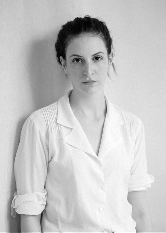 安妮-索菲·拜伊 Anne-Sophie Bailly照片