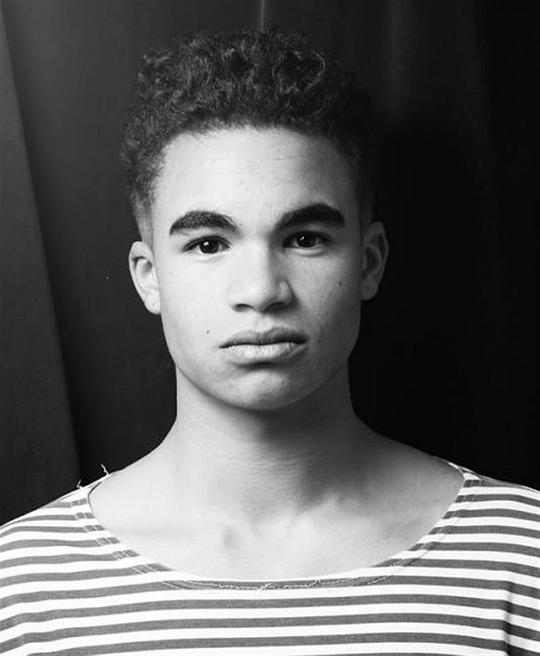 西奥·克里斯廷 Théo Christine照片