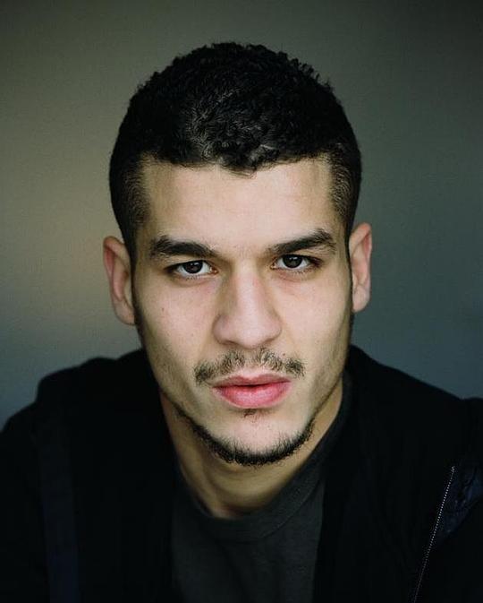 苏菲恩·古瑞博 Soufiane Guerrab照片