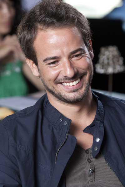 路易斯·阿查 Luis Hacha照片