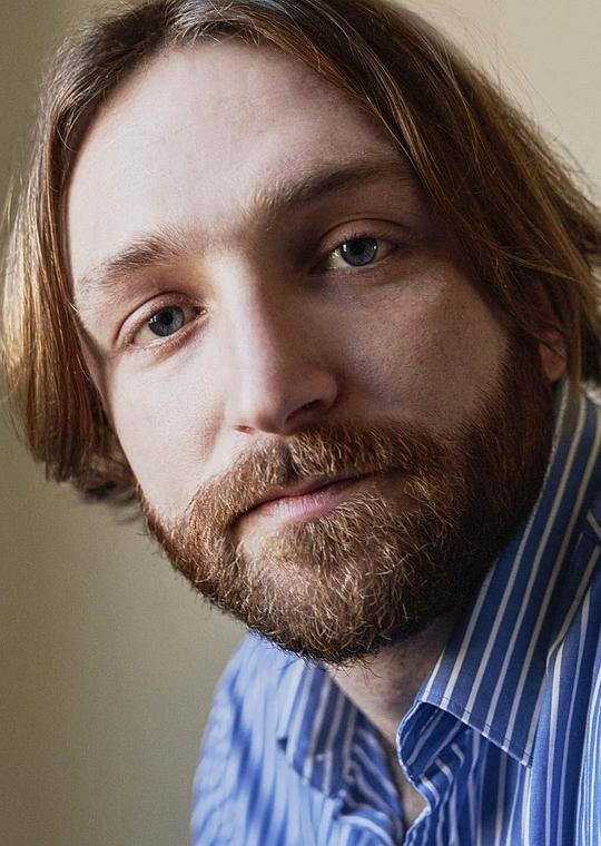 麦克斯·格罗斯·马延奇 Max Grosse Majench照片