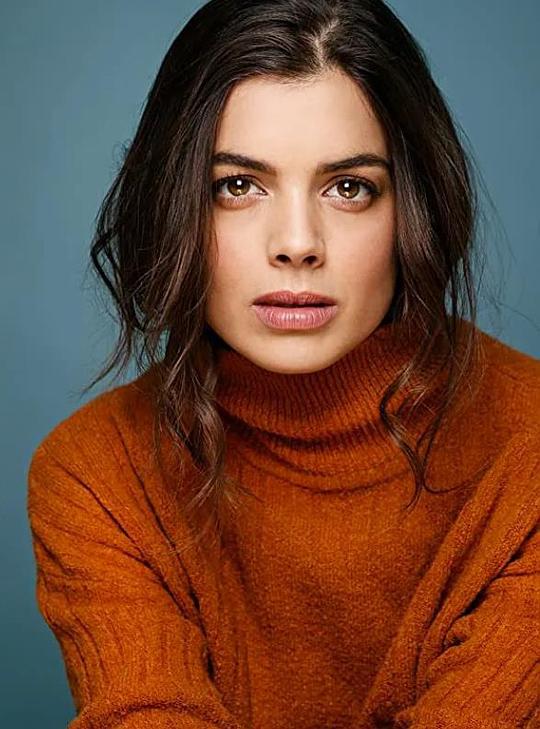 阿娜伊丝·帕雷洛 Anaïs Parello照片