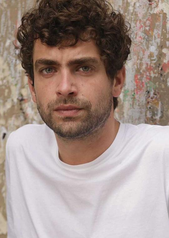 南·拉博德-乔尔达 Nans Laborde-Jourdàa照片