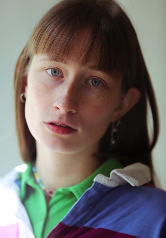 盖娅·瓦纳特 Gaïa Warnant照片