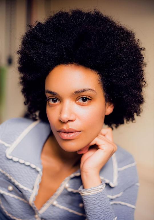 索妮亚·博尼 Sonia Bonny照片