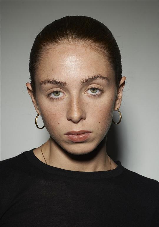 莎拉·布拉姆斯 Sarah Bramms照片