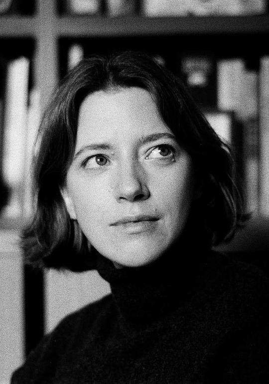 卢布娜·普莱奥斯特 Lubna Playoust照片