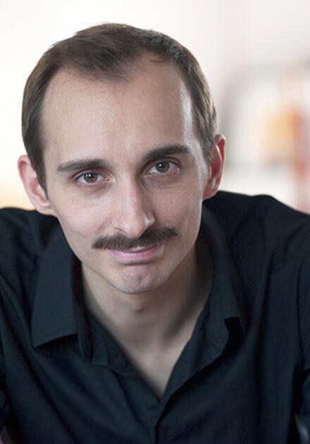 尼古拉斯·伦布雷拉斯 Nicolas Lumbreras照片