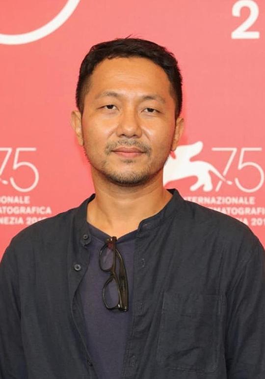 普蒂邦·阿朗潘 Phuttiphong Aroonpheng照片