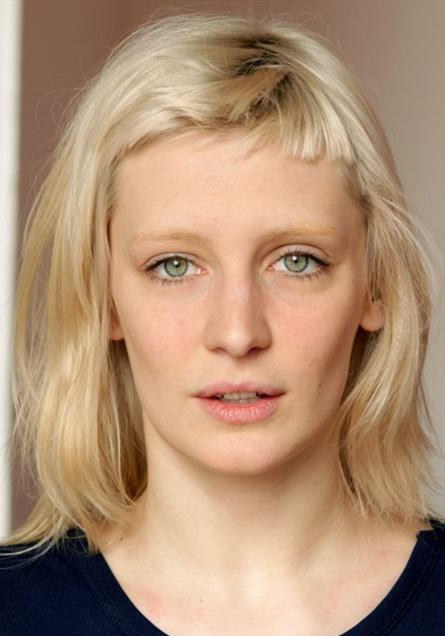 露西·德拜 Lucie Debay照片