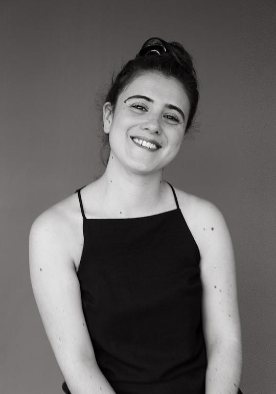 玛丽亚·赛尔祖埃拉 María Cerezuela照片