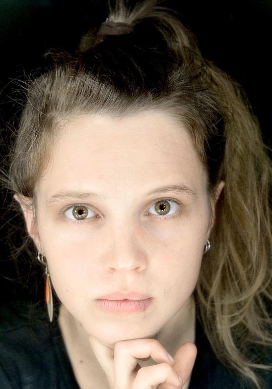 索琳·里戈特 Solène Rigot照片