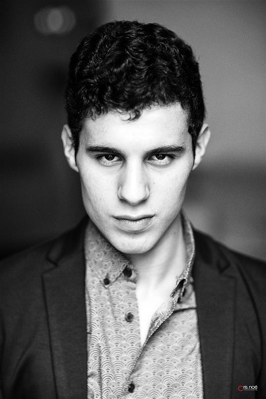 亚辛·侯伊卡 Yasin Houicha照片