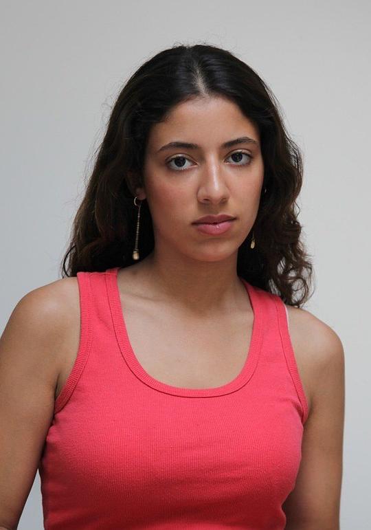 伊里亚娜·赫利法 Iliana Khelifa照片