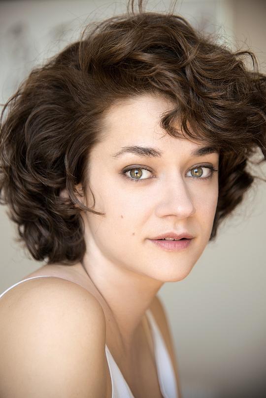 维克图瓦尔·杜布瓦 Victoire Du Bois照片