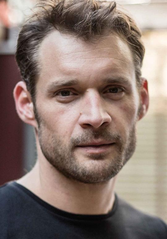 雷米·佩德维拉 Rémi Pedevilla照片