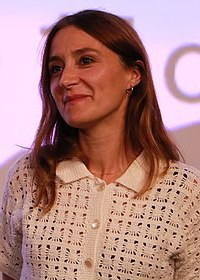 克丽丝托·阿尔维斯·梅拉 Cristèle Alves Meira照片